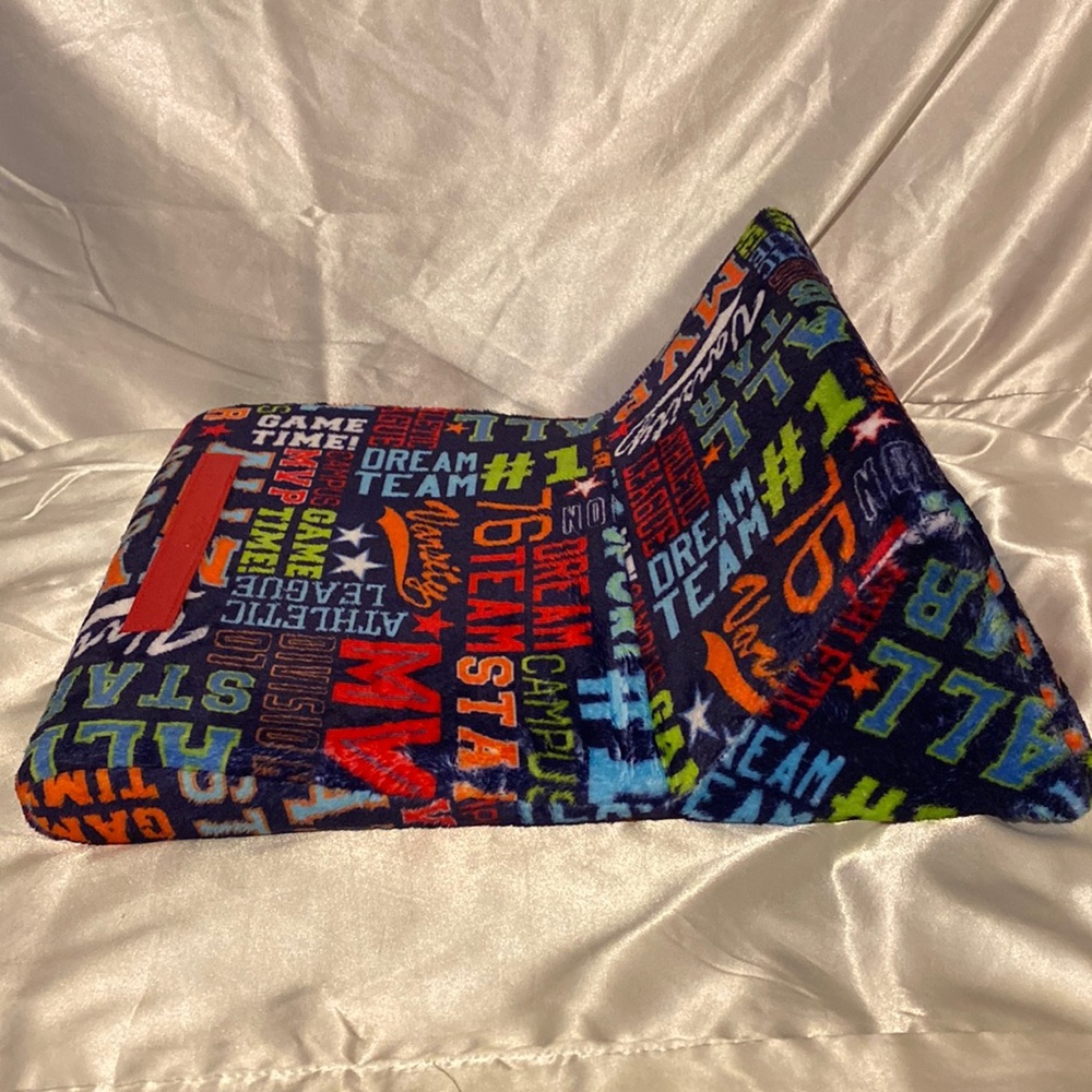 Iscream laptop or tablet holder